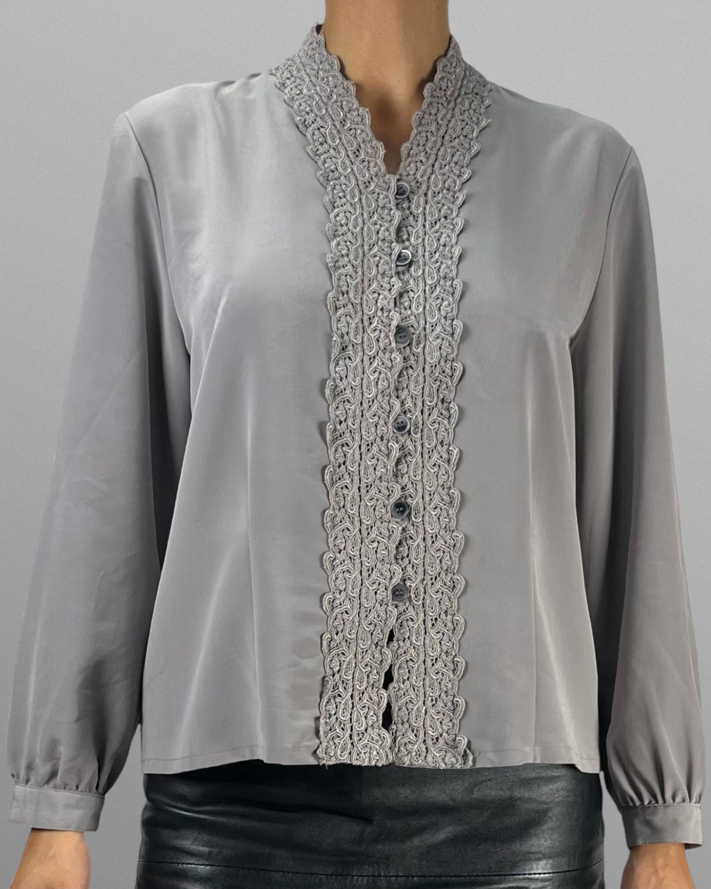Blus med spets