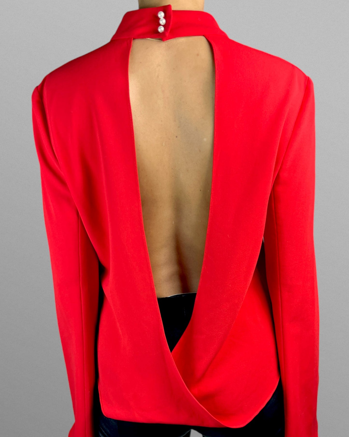 Röd cut-out blus