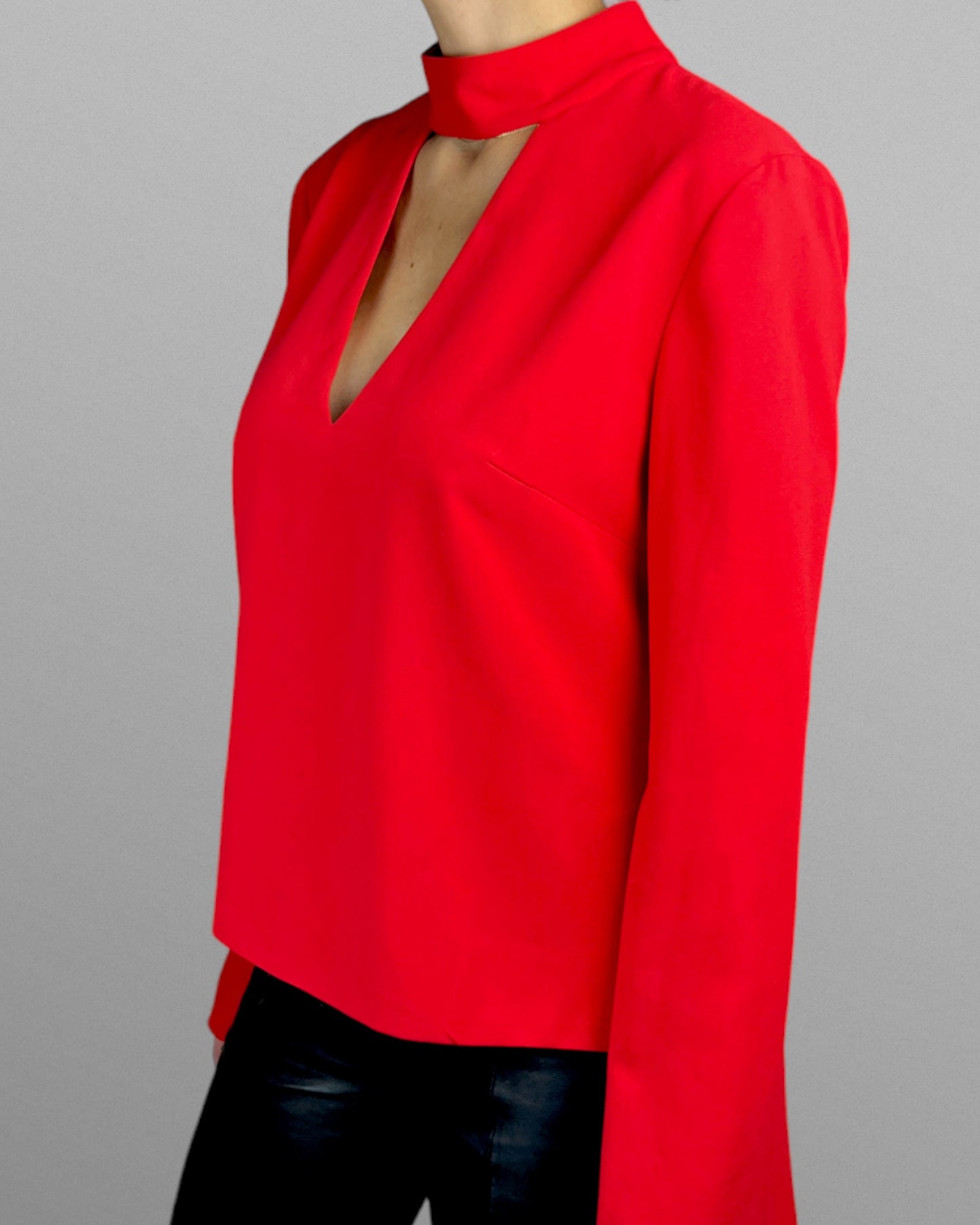 Röd cut-out blus